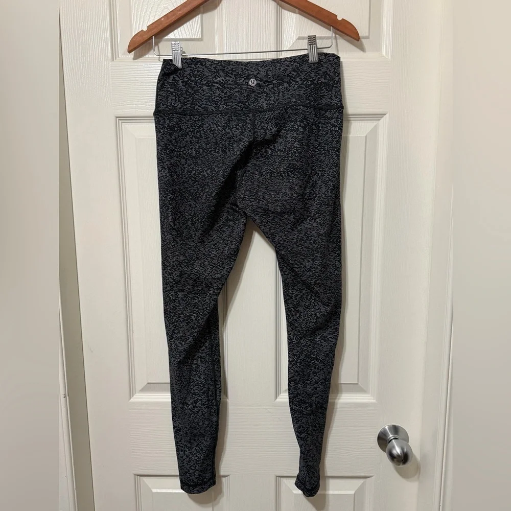 Lululemon Athletica wunder under hi rise tight size 10 euc - Picture 2 of 6